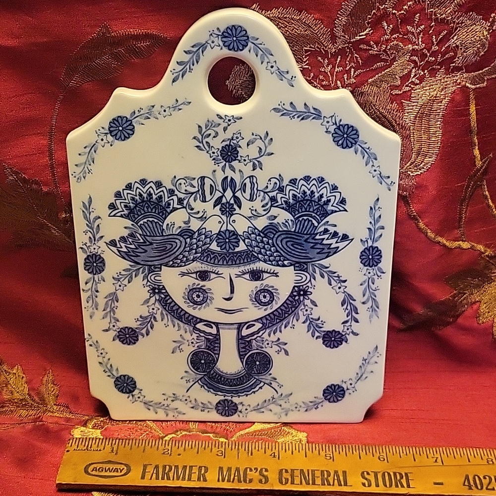 Sieto Japan Porcelain Trivet Cheese Board - Picture 5 of 10